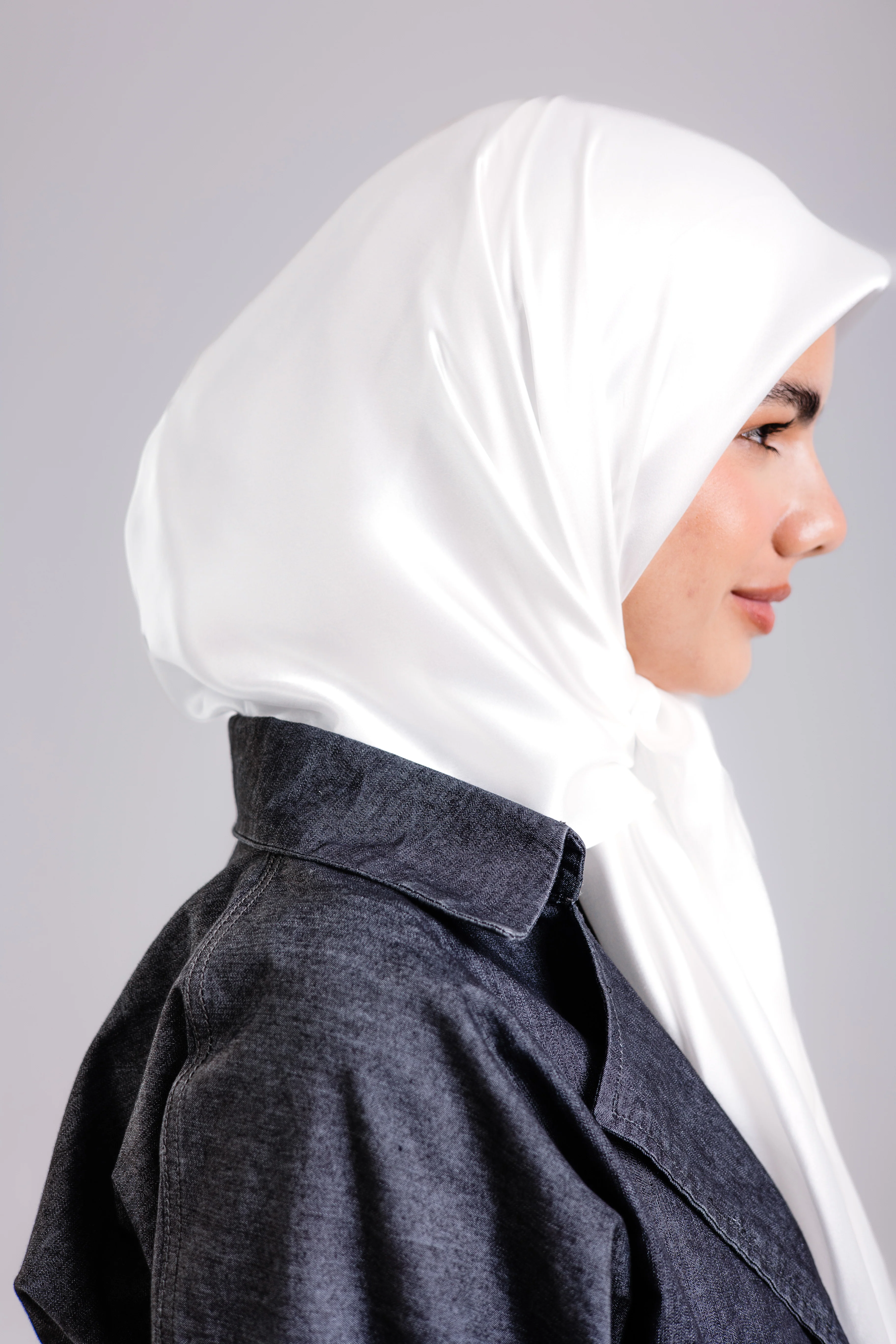 Crème Silk Square - Image 5