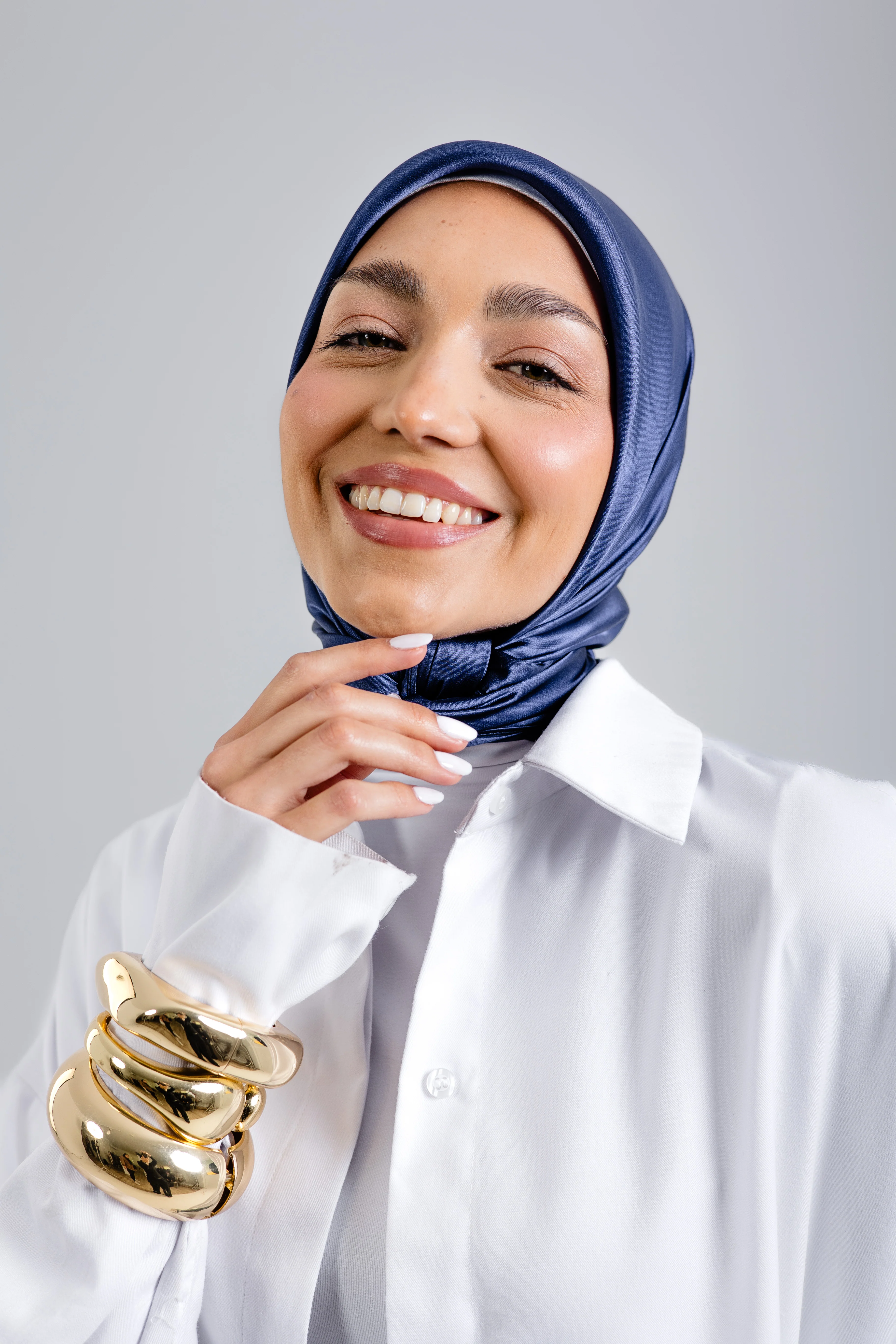 Navy Silk Square - Image 4