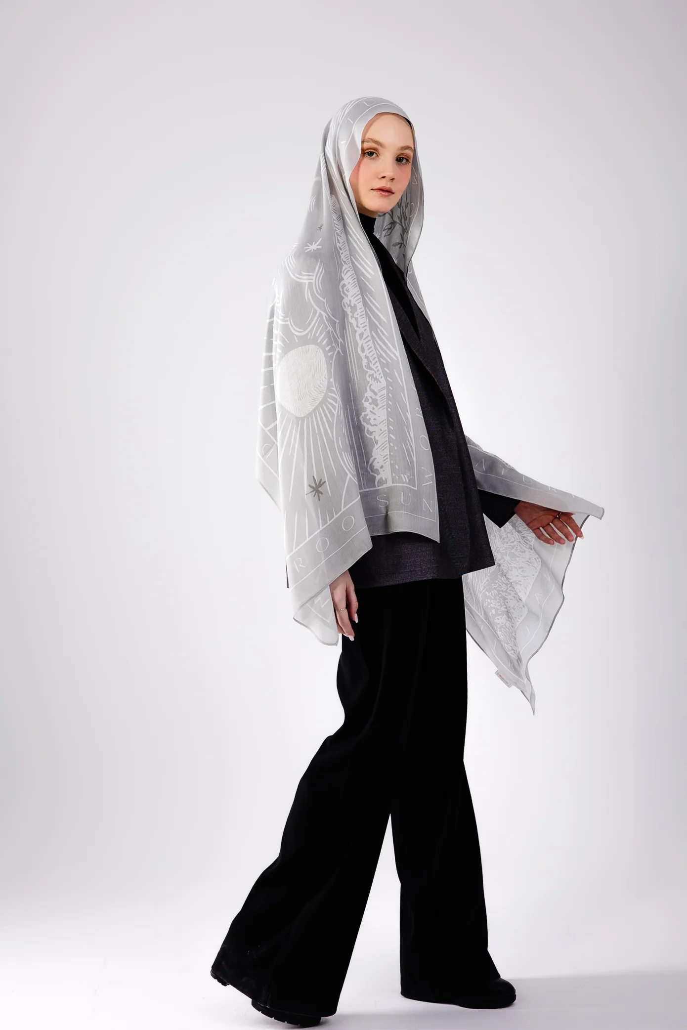 Sunny Days In Grey - Image 5