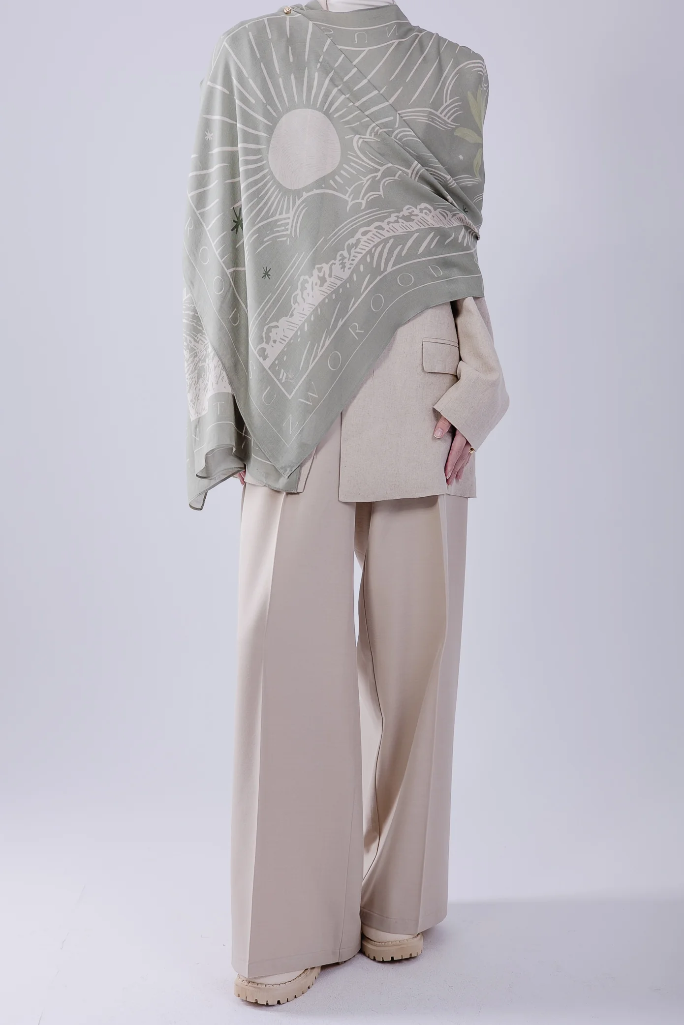 Sunny Days In Sage - Image 6